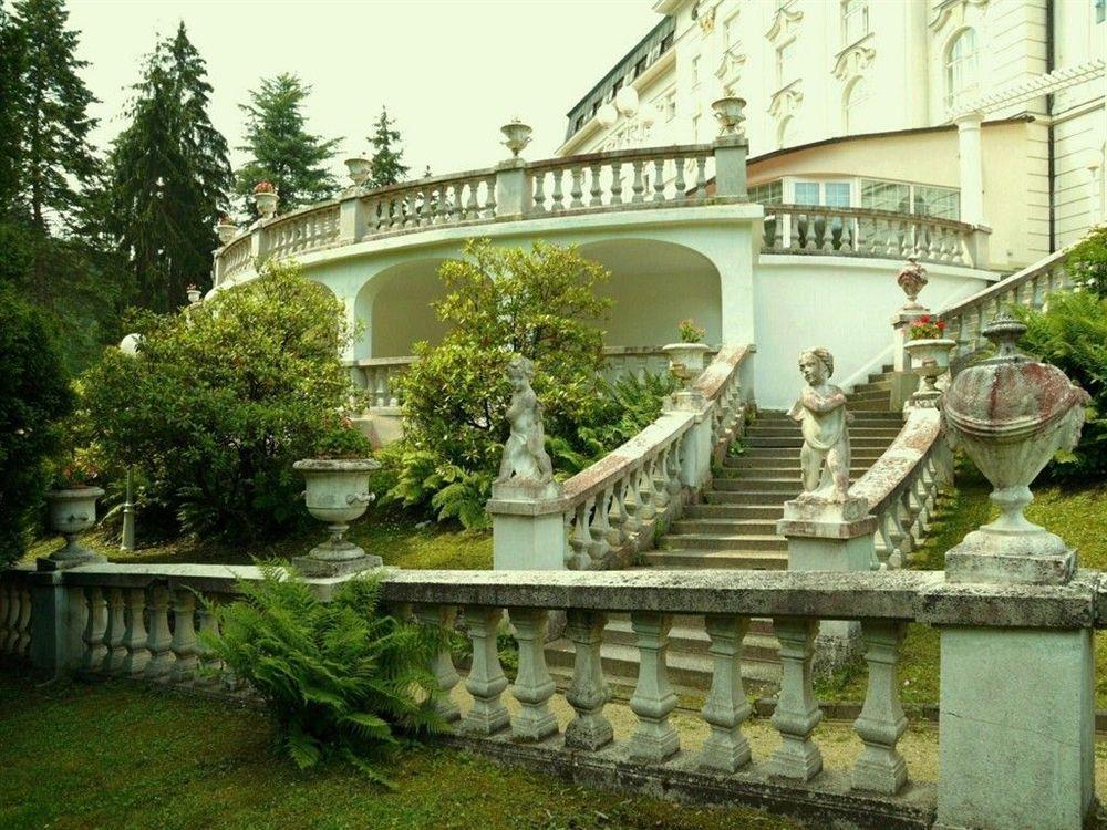 יאסימוב Hotel Radium Palace מראה חיצוני תמונה