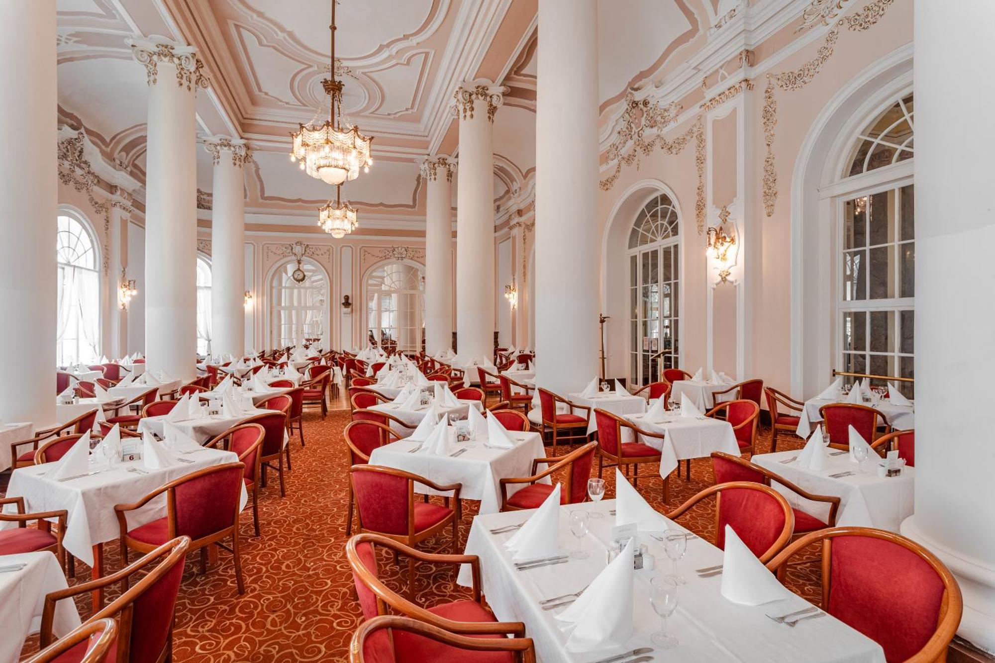 יאסימוב Hotel Radium Palace מראה חיצוני תמונה