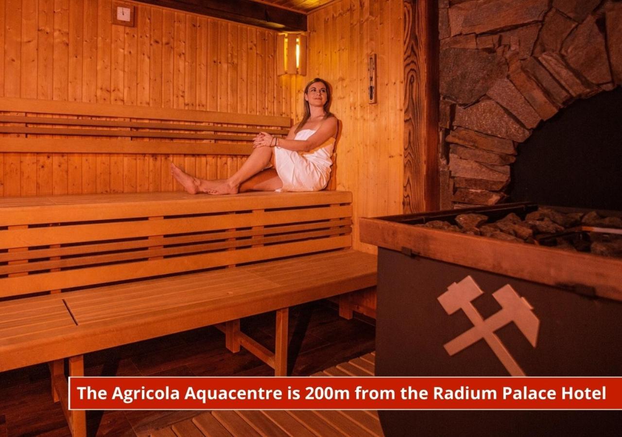 יאסימוב Hotel Radium Palace מראה חיצוני תמונה